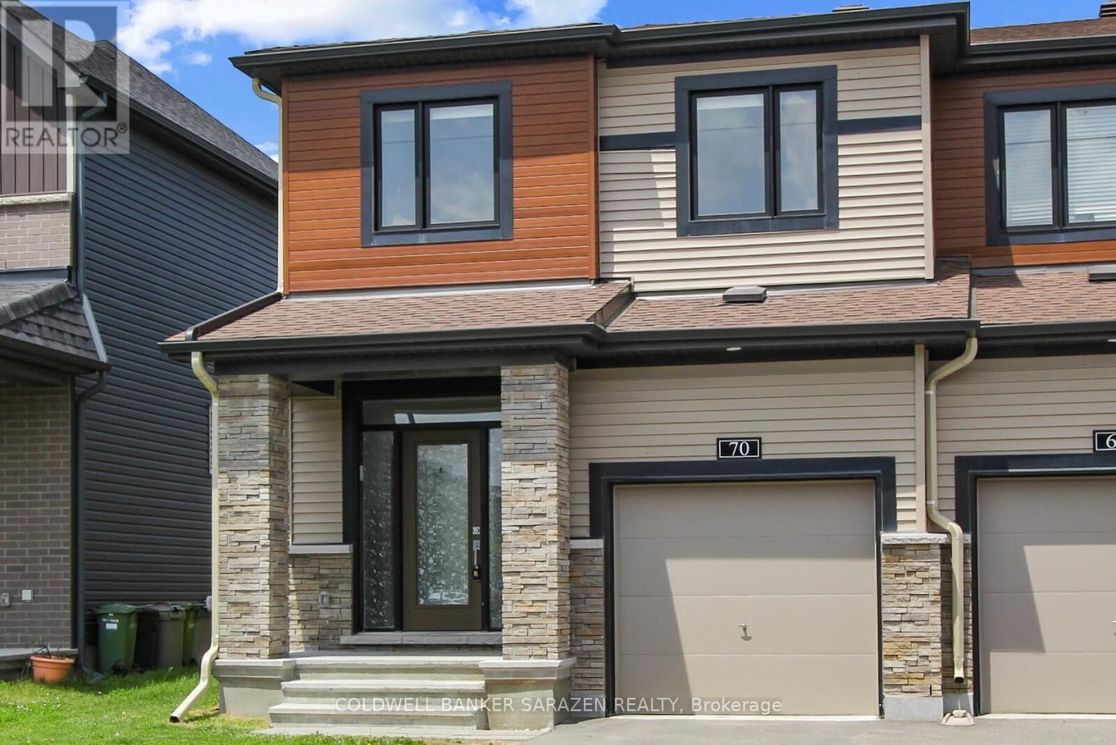 Property Photo:  70 Natare Place  ON K2T 0P3 