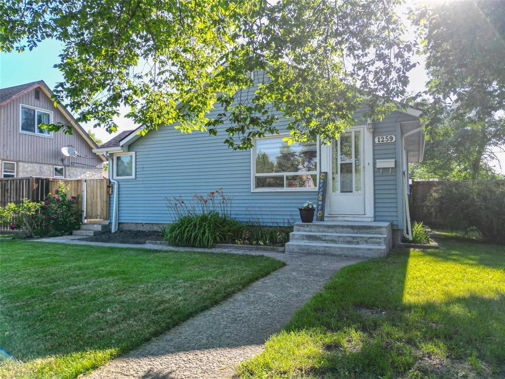 1259 7th Street  Brandon MB R7A 3V6 photo