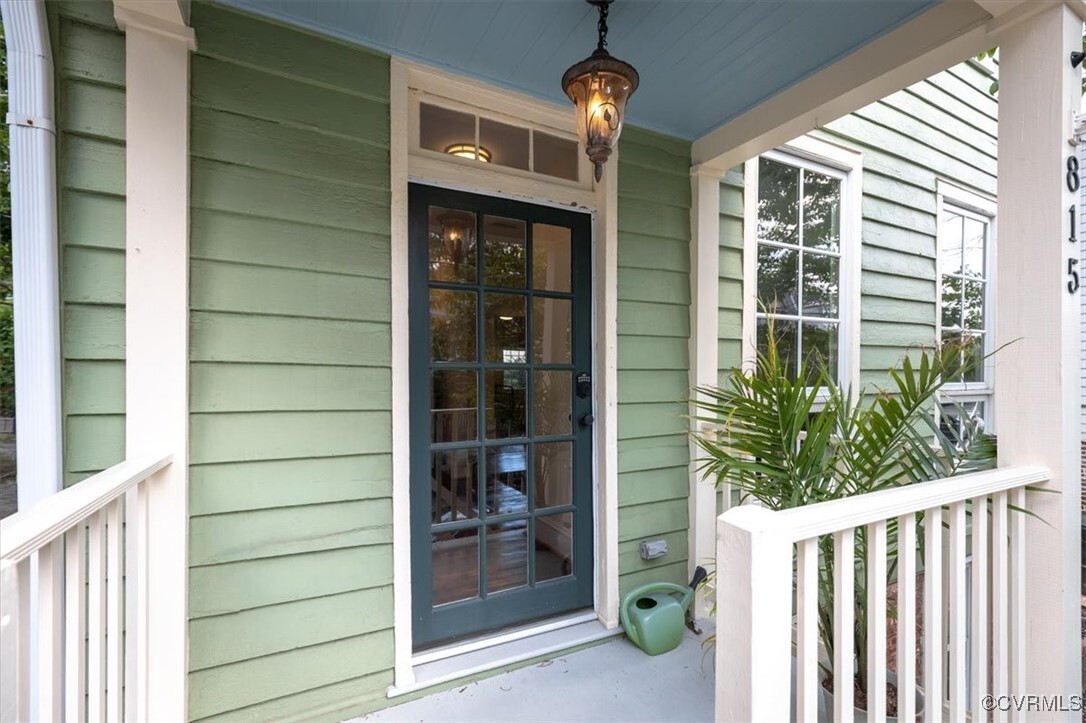 Property Photo: 815 Jessamine Street VA 23223