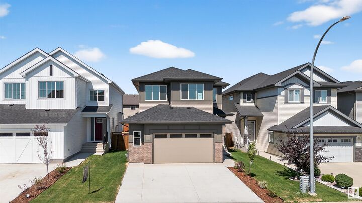 Property Photo:  22526 98A Avenue NW  AB T5T 7R7 