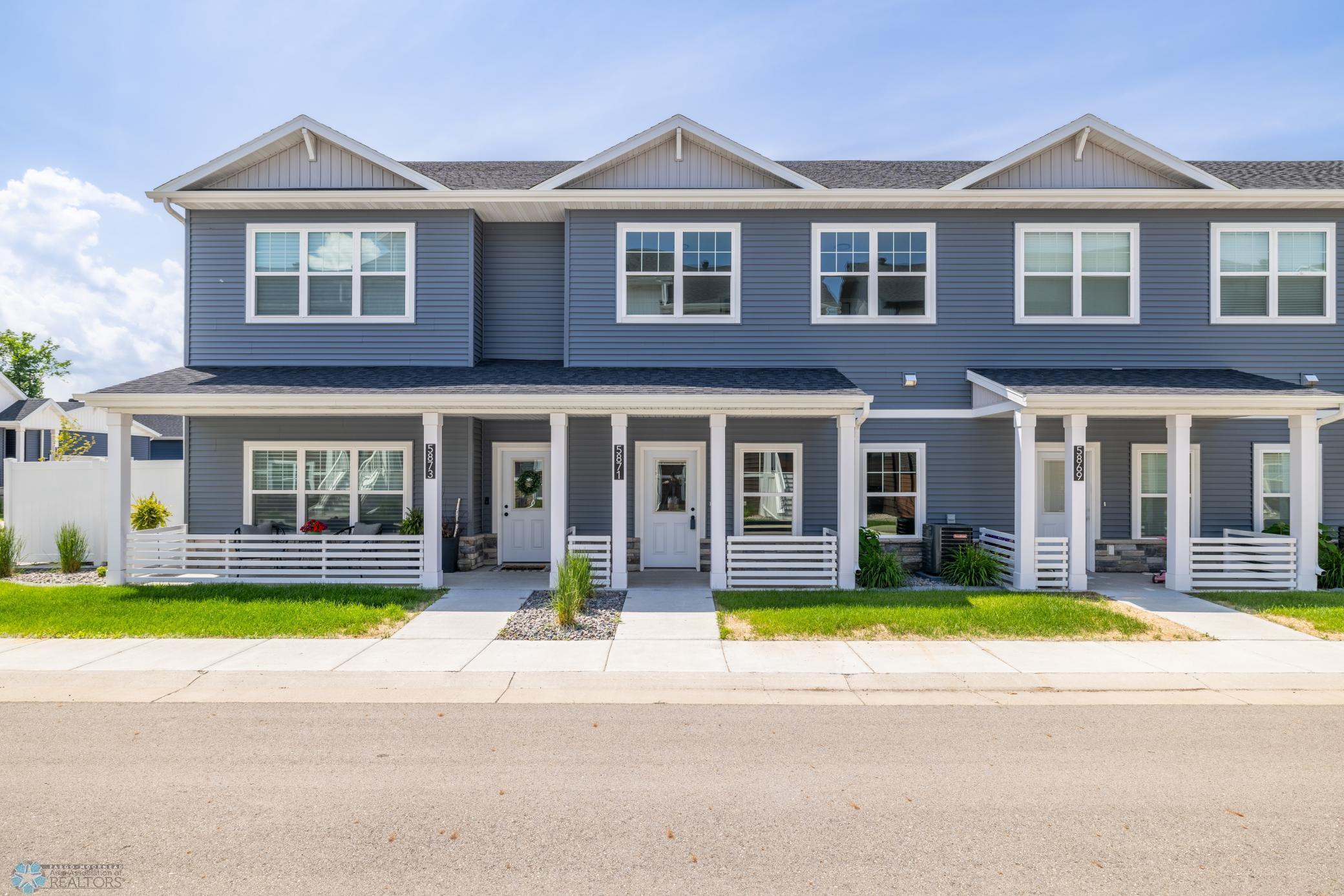 5879 41 Street S  Fargo ND 58104 photo