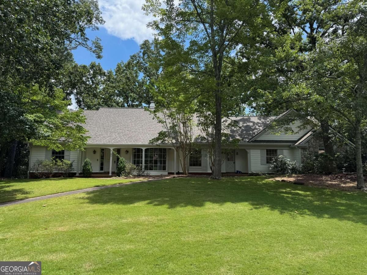 Property Photo:  600 Meuse Way  GA 30022 