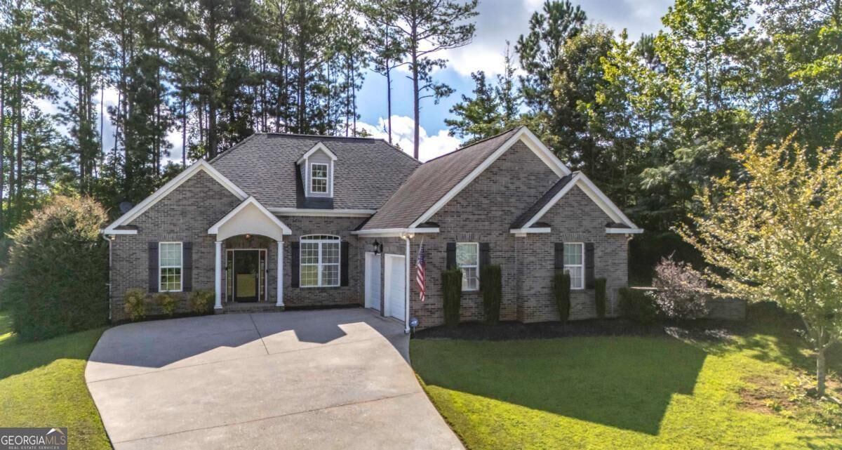 Property Photo:  738 Cherokee Rose  GA 30110 