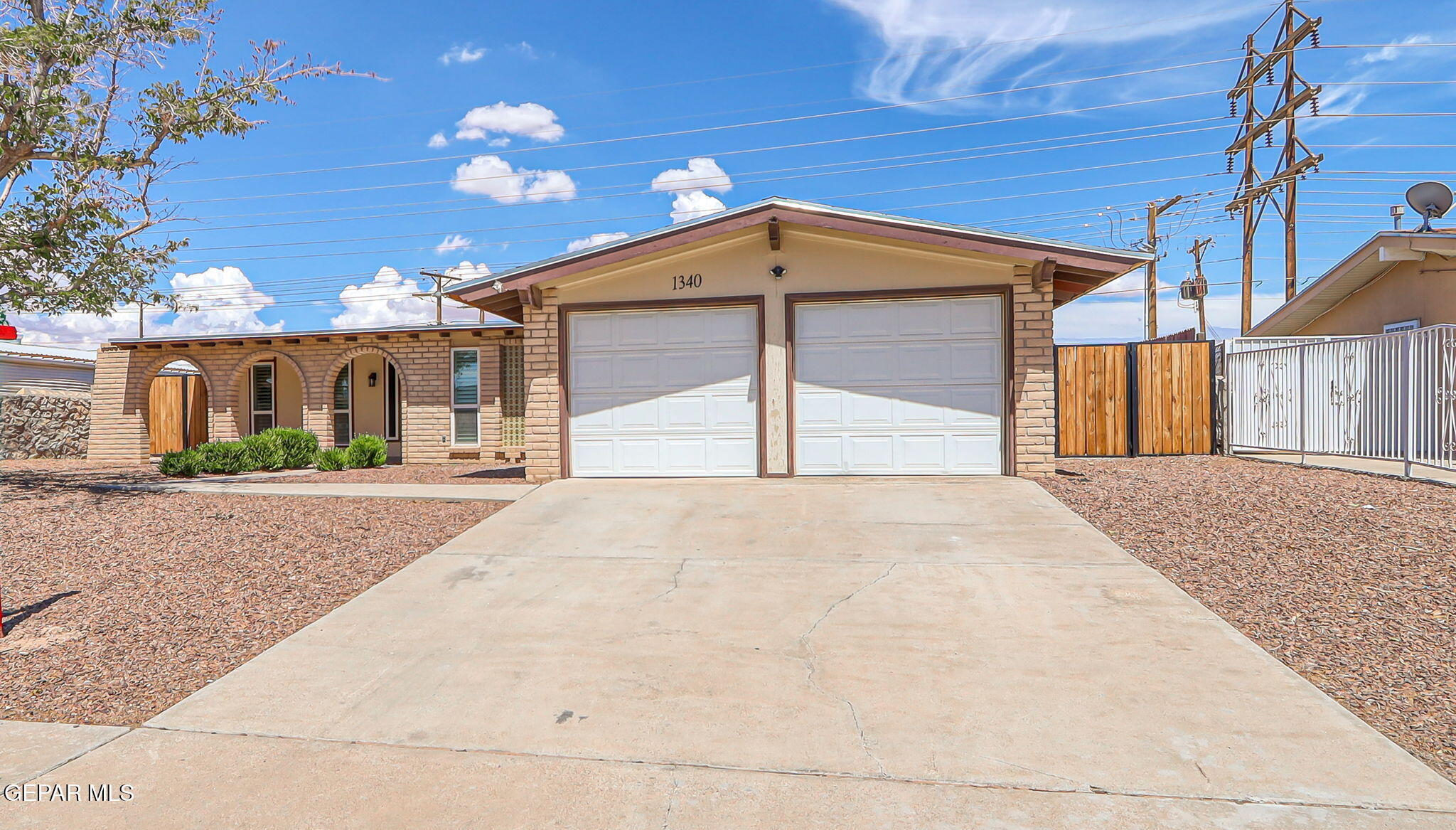 Property Photo: 1340 Backus Street TX 79925