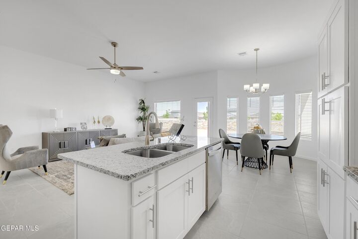 Property Photo: 3860 Perspective Avenue TX 79938