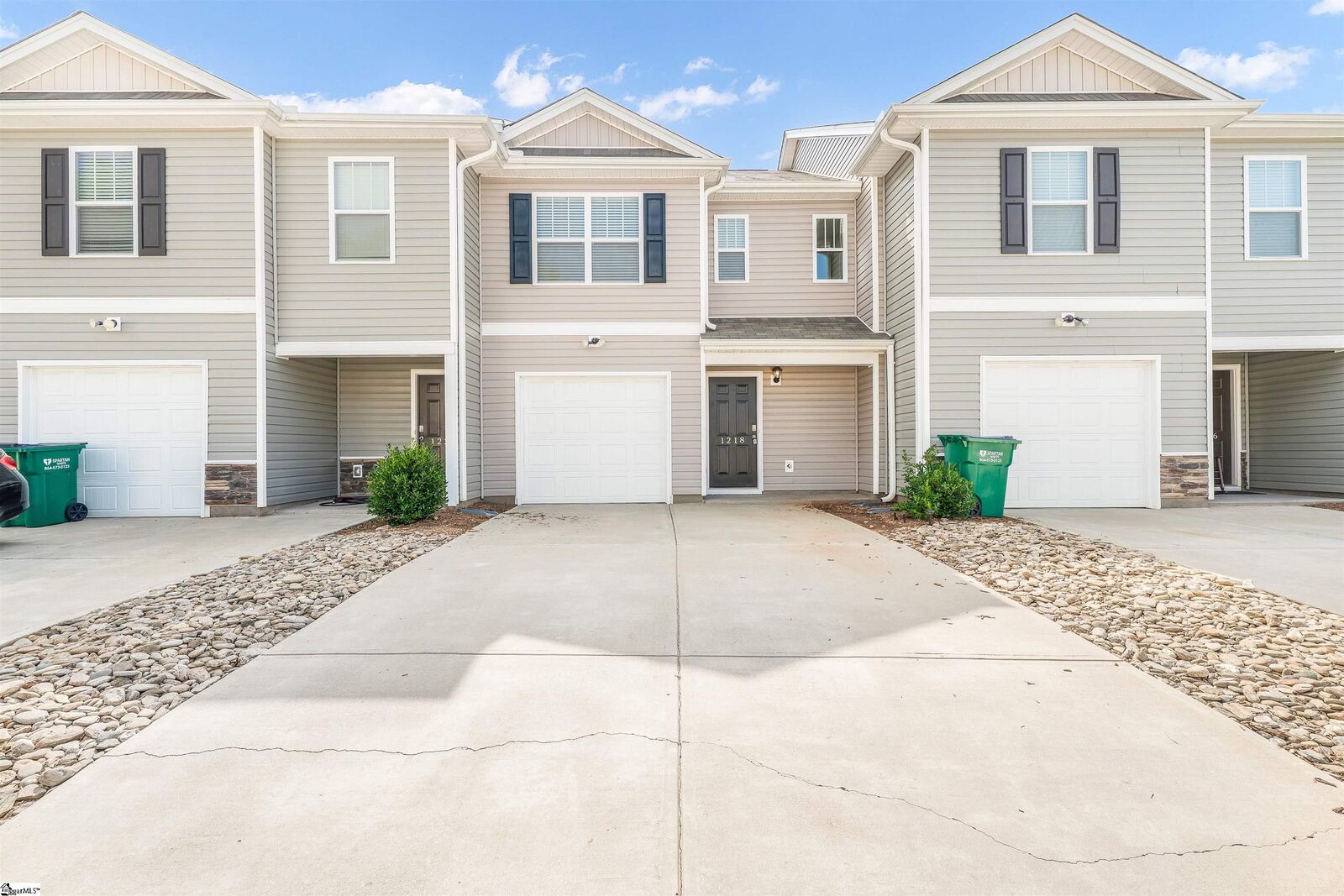 Property Photo:  1218 N Norwhich Lane  SC 29301