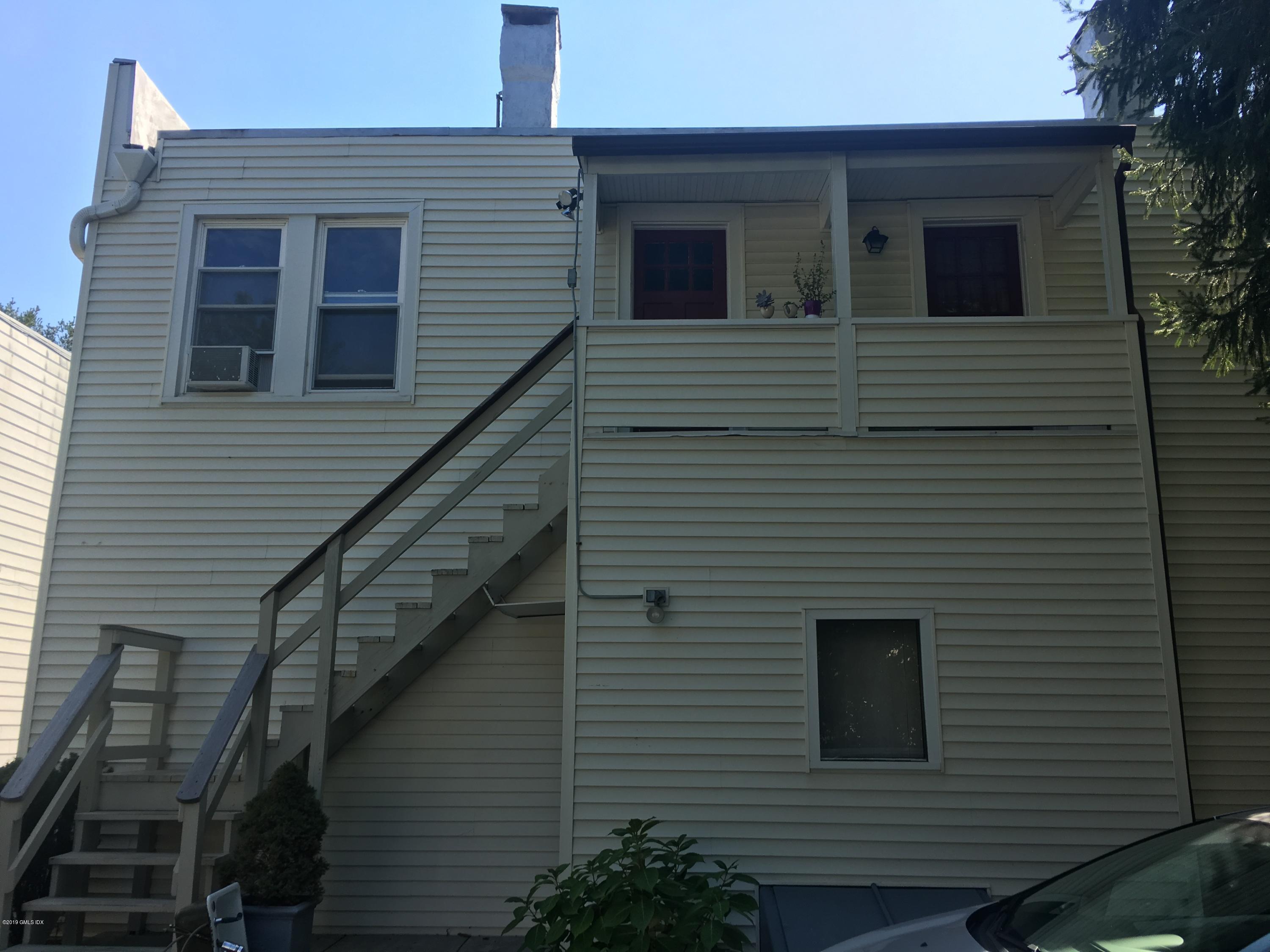 Property Photo:  428 E Putnam Avenue 2  CT 06807 