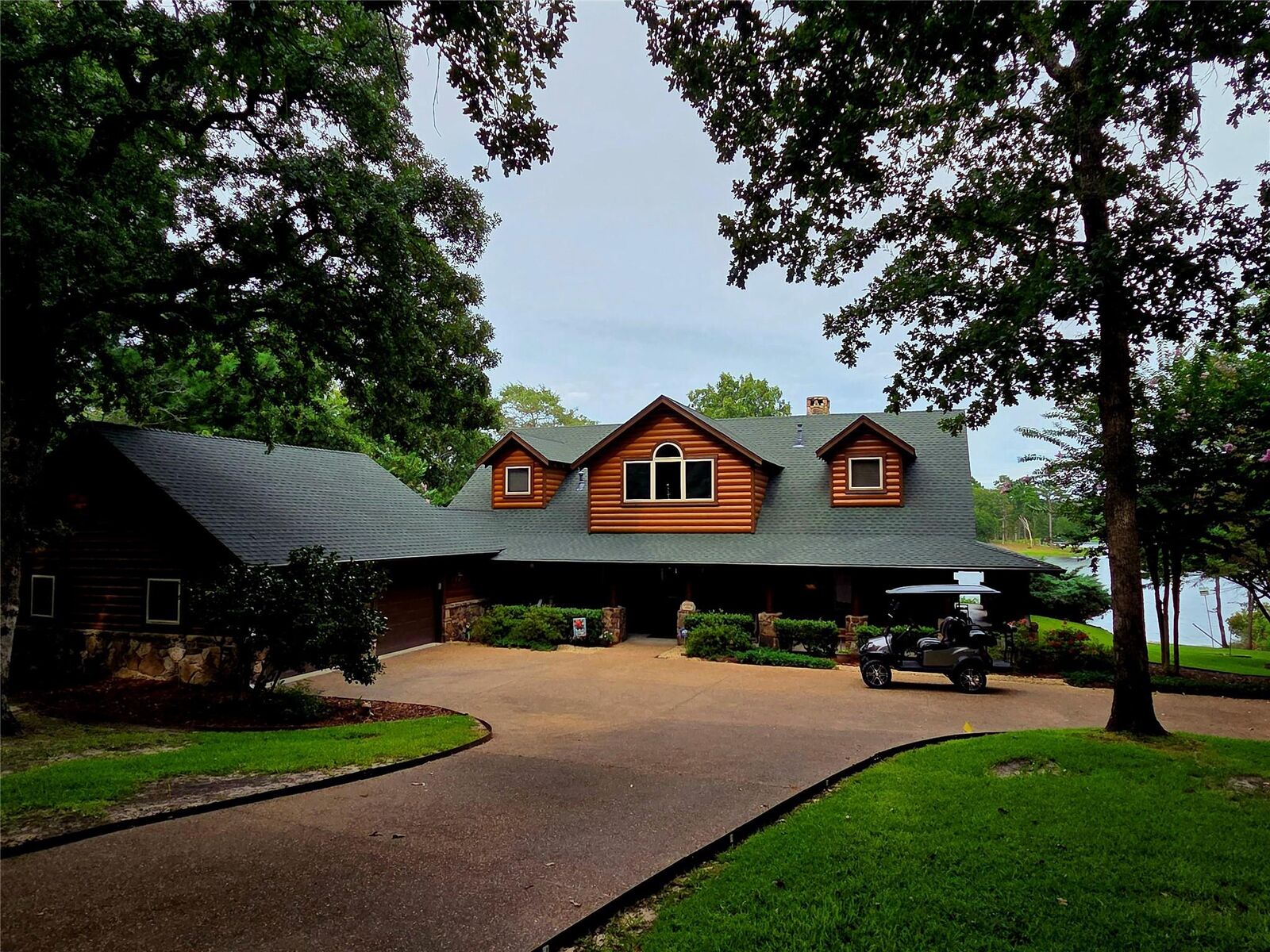 Property Photo: 9033 Safari Shores Drive TX 75770