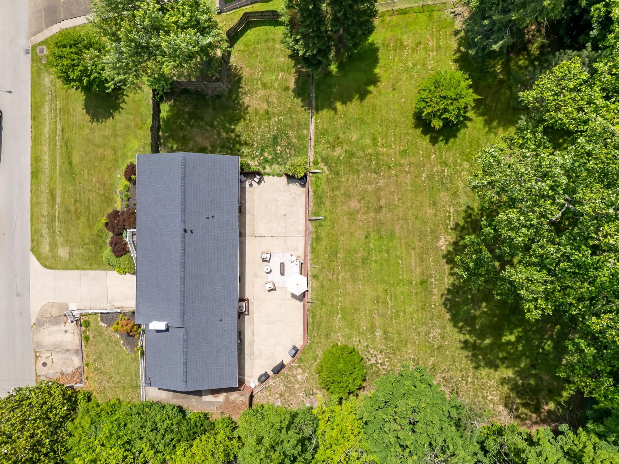 Property Photo: 1831 Enslow Blvd WV 25701
