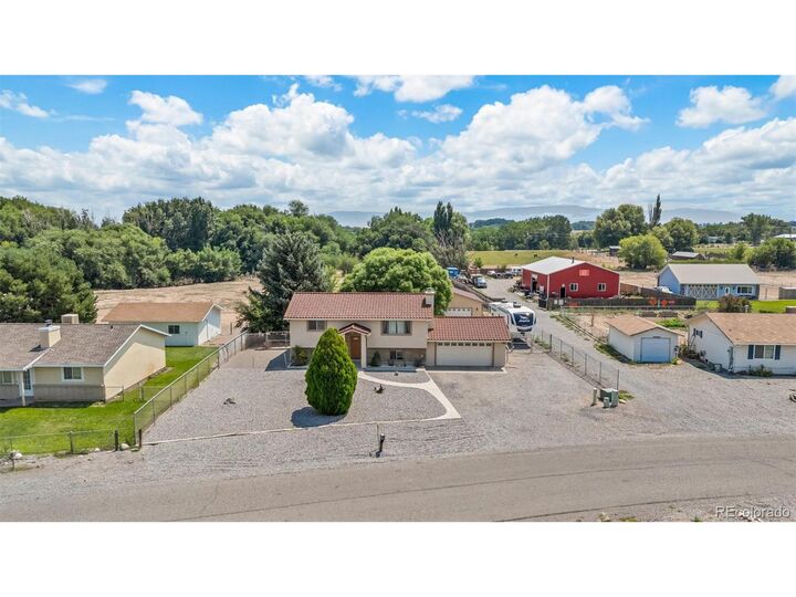 Property Photo:  2600 Ridge Rd  CO 81416 
