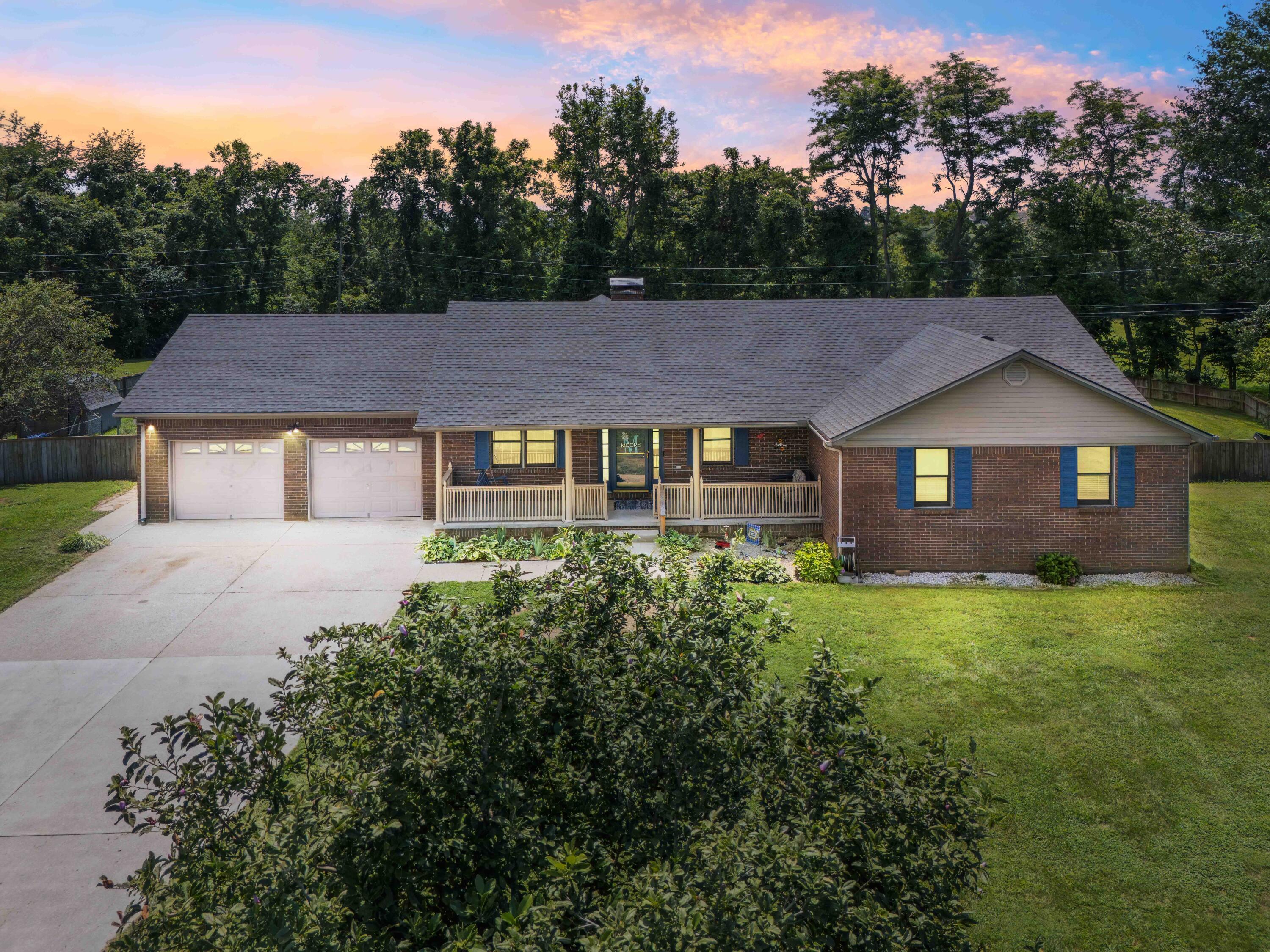 Property Photo:  144 Raven Drive  KY 40403 