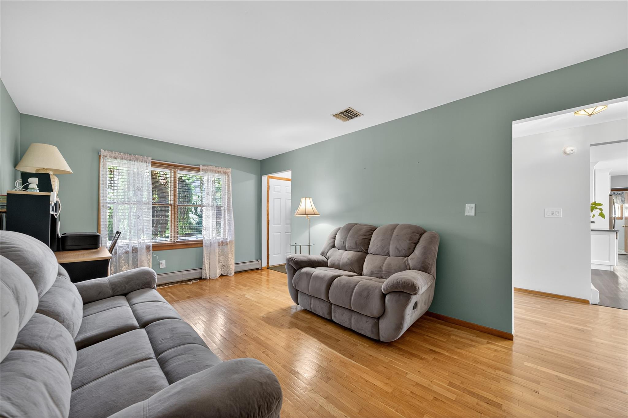Property Photo:  53 Hastings Lane  NY 10980 