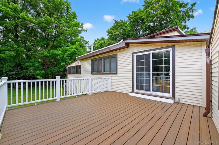 Property Photo:  283 Hawleys Corners Road  NY 12528 