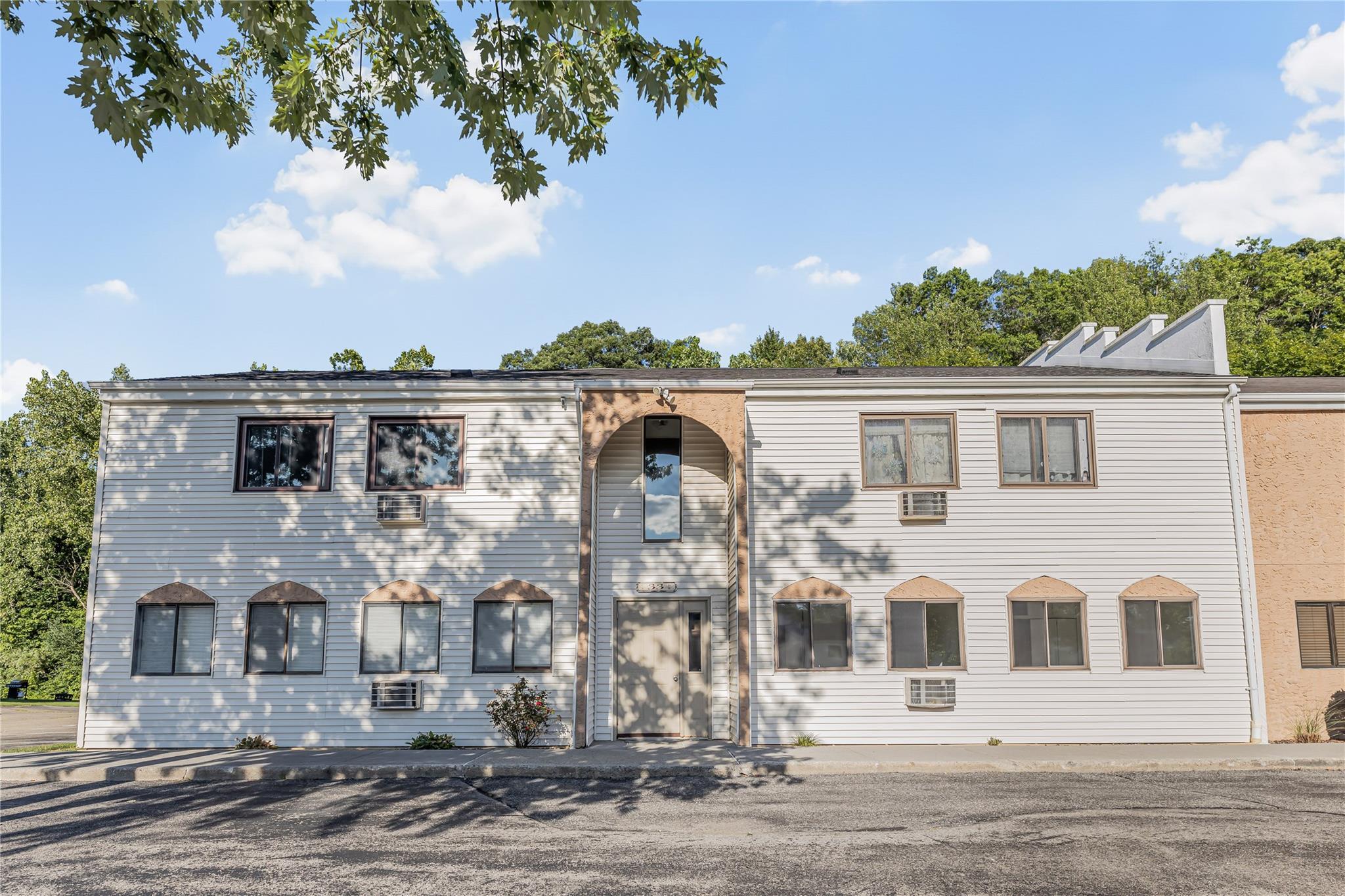 Property Photo: 33 Scarborough Lane C NY 12590
