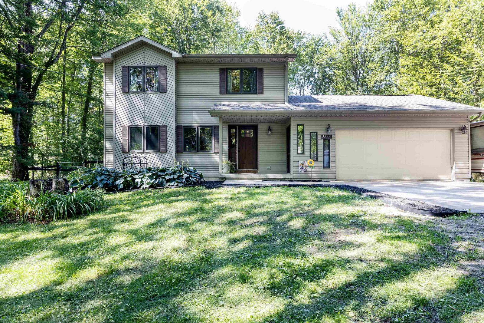 Property Photo:  3855 E Kens  MI 48642 