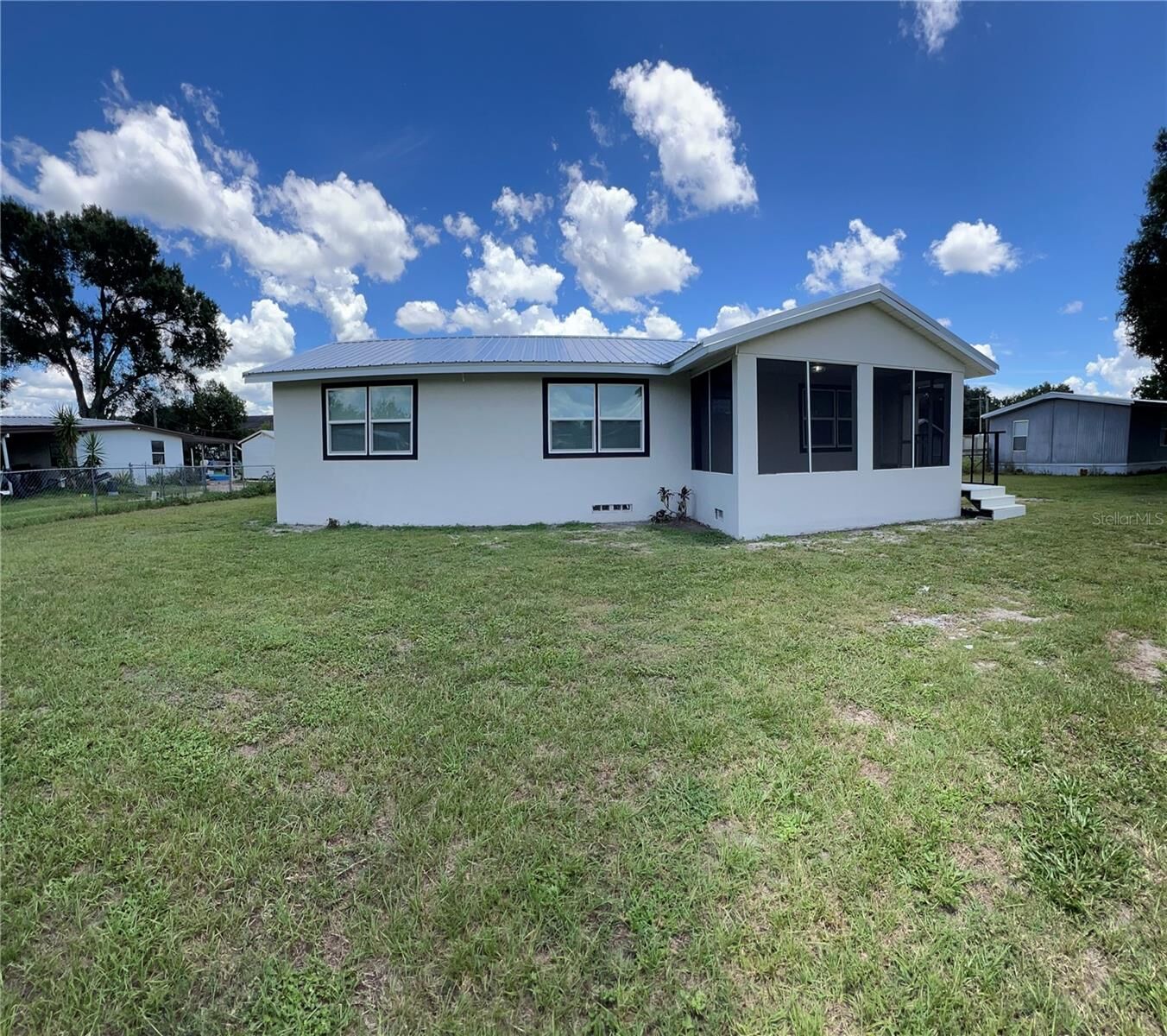 Property Photo:  203 Clearwater Avenue  FL 33868 