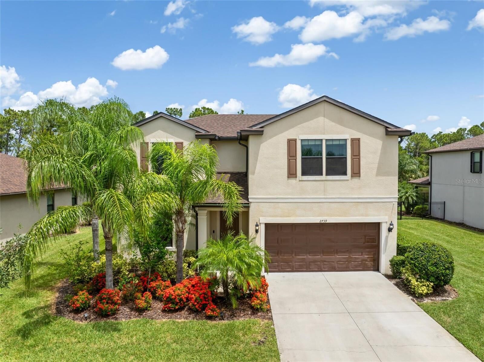 Property Photo:  2739 Sherman Oak Drive  FL 34289 