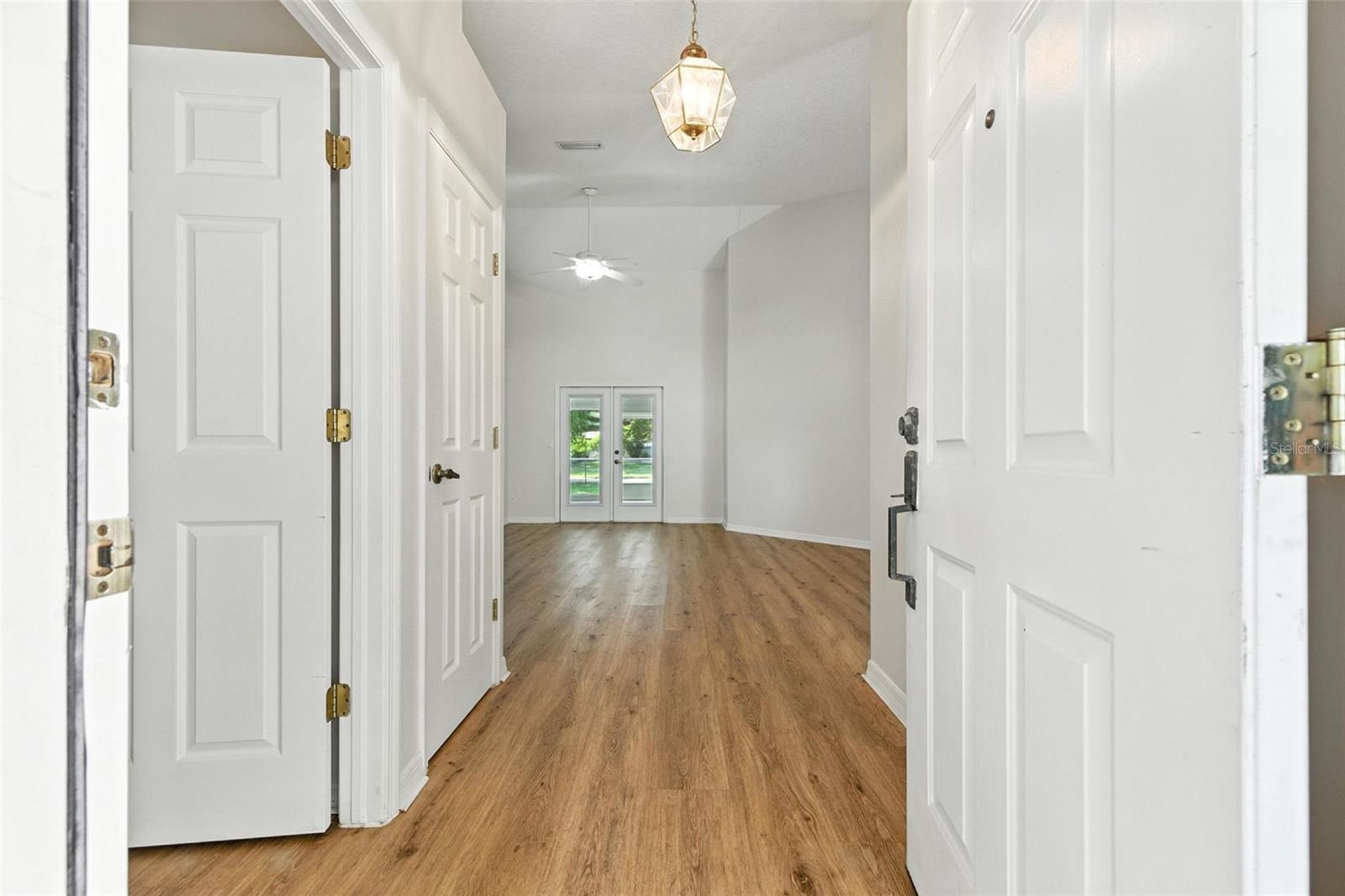 Property Photo: 38904 5th Avenue FL 33542