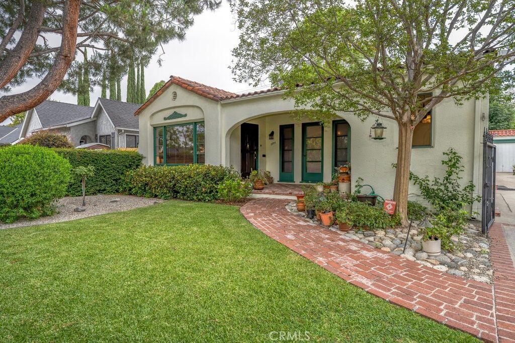 Property Photo: 1897 Wagner Street CA 91107