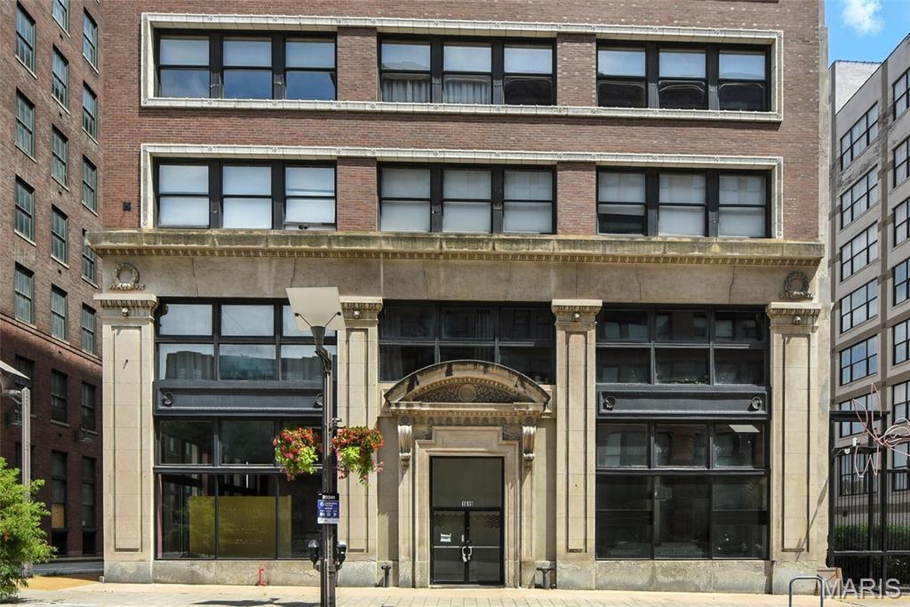 Property Photo:  1619 Washington Avenue 602  MO 63103 