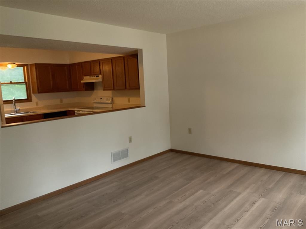 Property Photo: 6 Dubois Court MO 63090