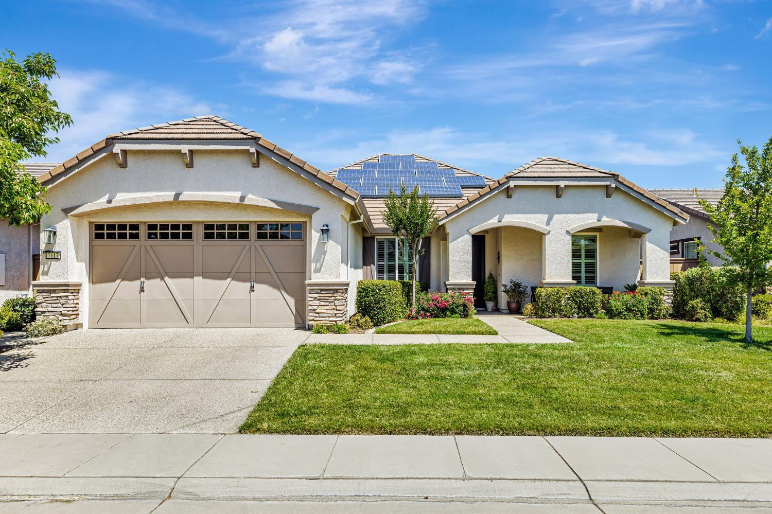 Property Photo:  7617 Chatsworth Circle  CA 95757 
