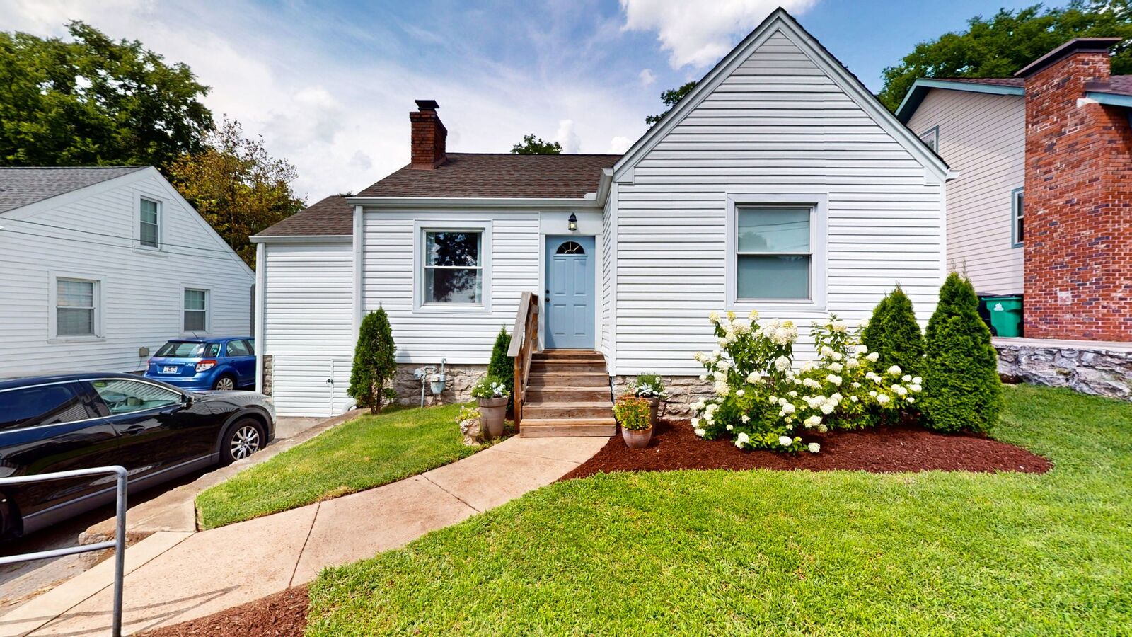 Property Photo:  1239 McAlpine Ave  TN 37216 