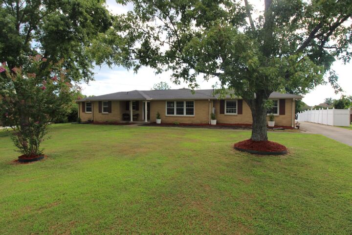 Property Photo:  130 Chiroc Rd  TN 37075