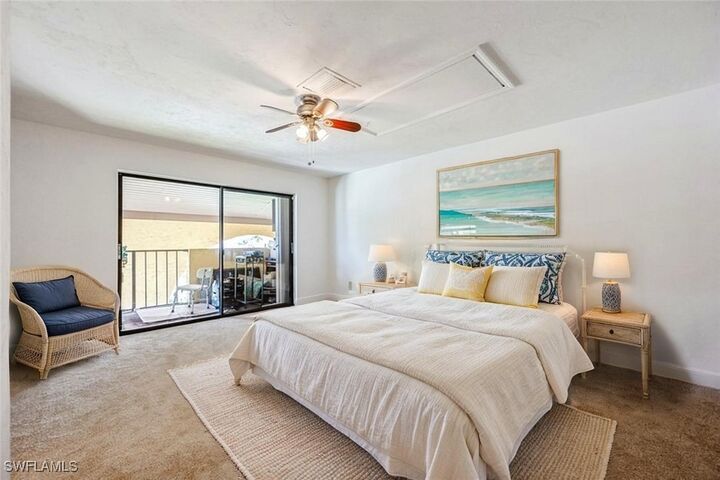 Property Photo: 1400 Blue Point Avenue 207 FL 34102
