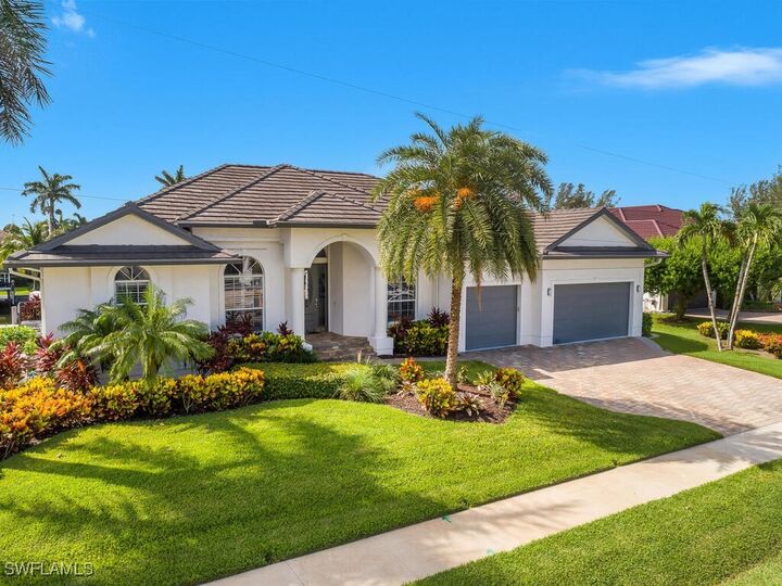 609 Crescent Street  Marco Island FL 34145 photo