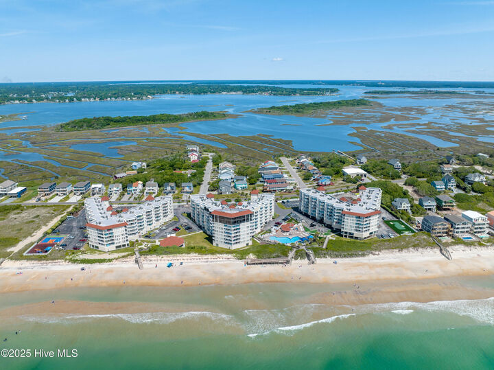 Property Photo:  2000 New River Inlet Road Unit 3313  NC 28460 