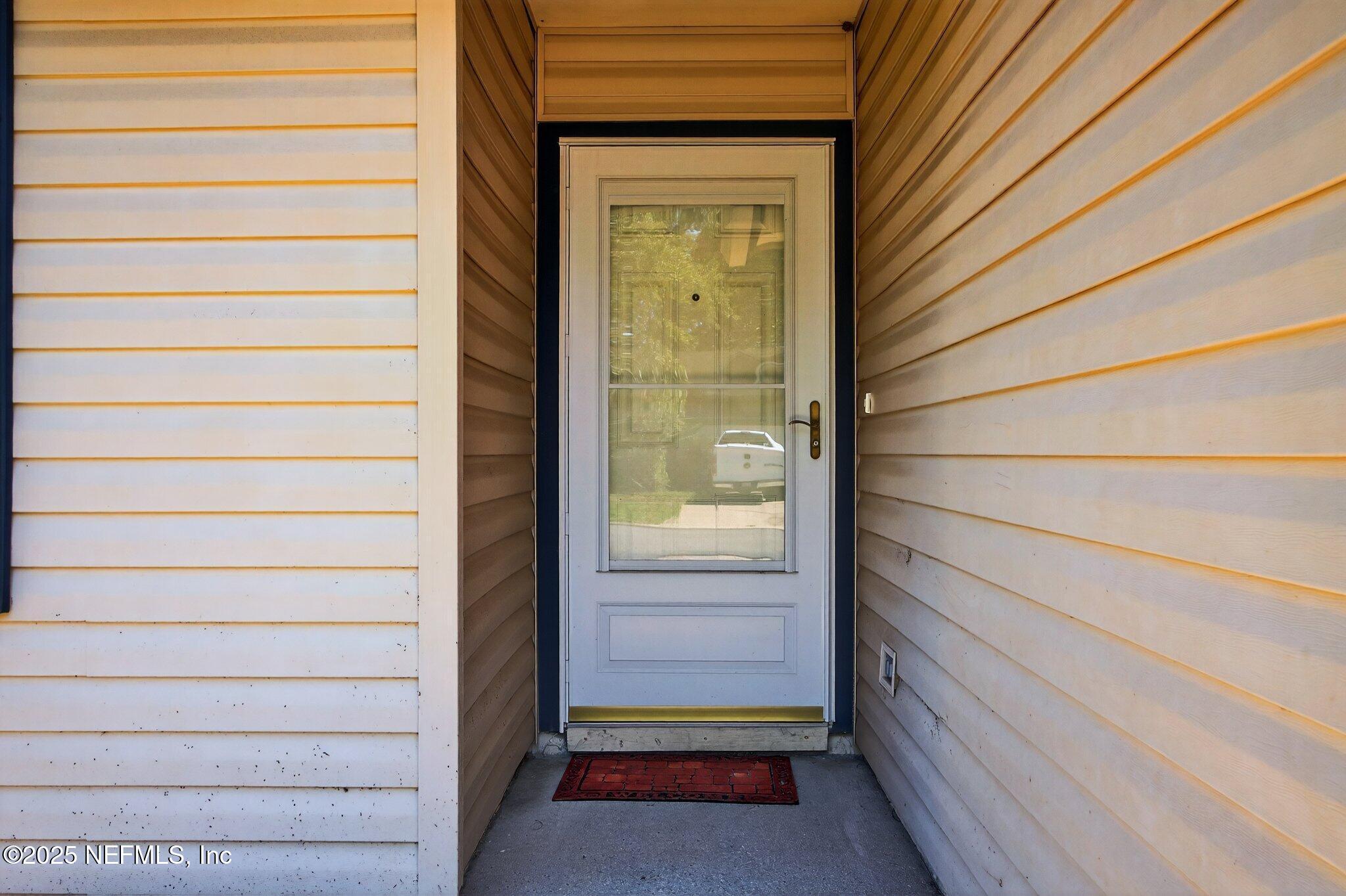Property Photo:  7987 Winterwood Lane  FL 32210 