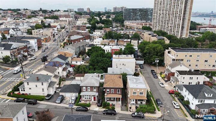 Property Photo: 17 Laird Place NJ 07010