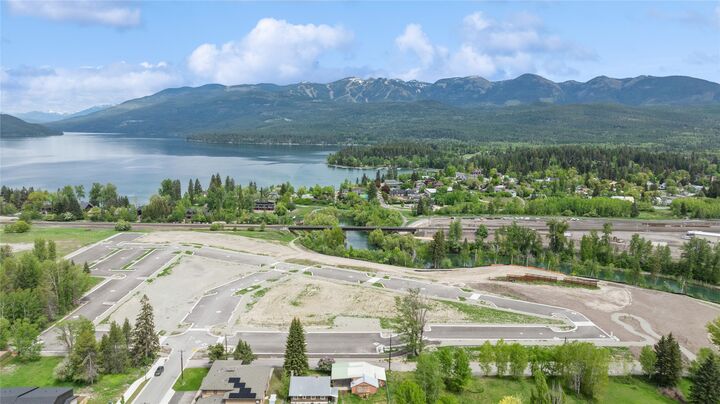 95 Karrow Avenue  Whitefish MT 59937 photo