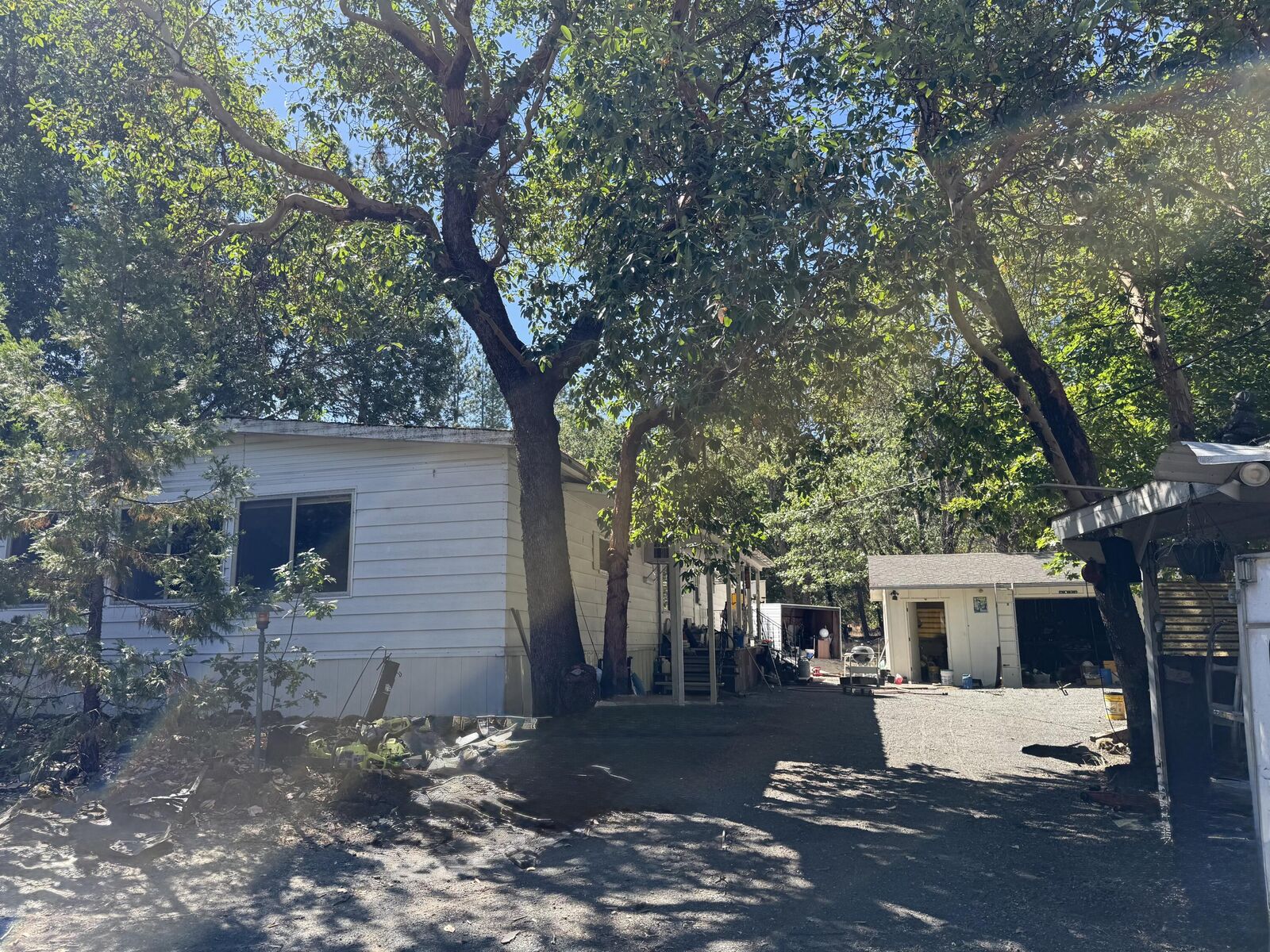 Property Photo:  3041 Helgeson Lane  OR 97527 