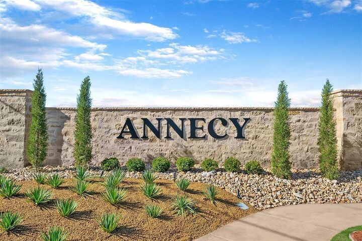 Property Photo: 15000 Annecy Boulevard OK 73142