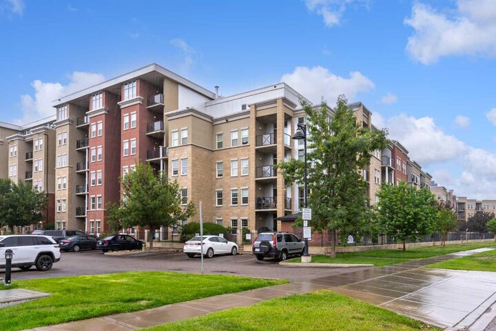Property Photo:  11811 Lake Fraser Drive SE 1617  AB T2J 7J4 