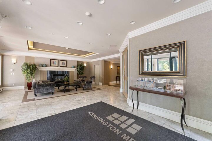 Property Photo: 4 14 Street NW 503 AB T2N 1Z4