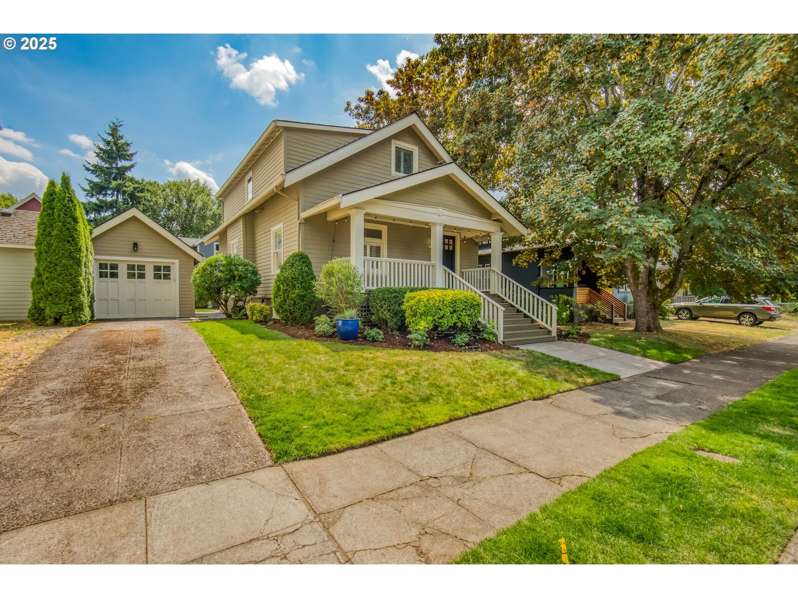 Property Photo: 1224 NE Sumner St OR 97211