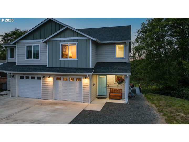 Property Photo: 1510 Spruce Dr OR 97138