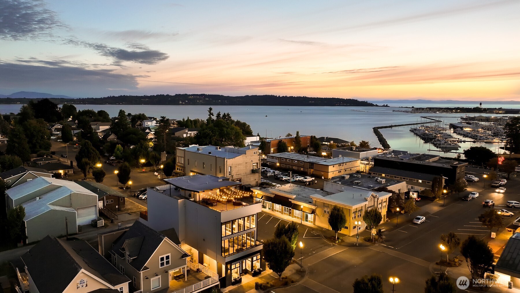 Property Photo:  736  Third Street  WA 98230 