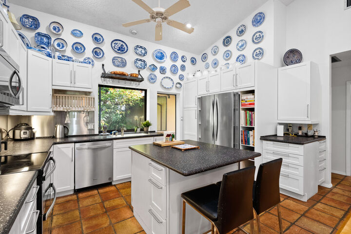 Property Photo: 3217 NW Perimeter Road FL 34990