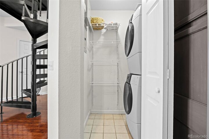 Property Photo: 8707 E Florida Avenue 904 CO 80247