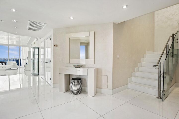 Property Photo: 1830 S Ocean Dr Ph-5102 FL 33009
