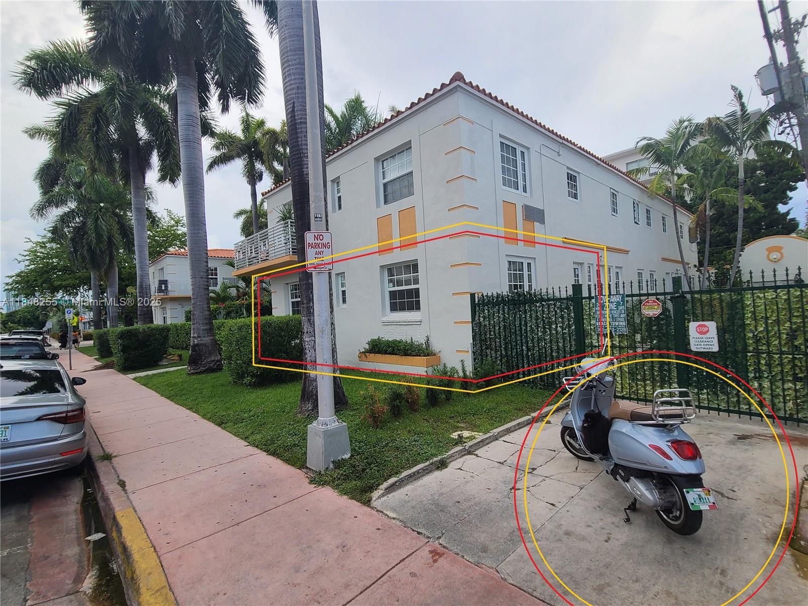 Property Photo:  439 15th St 1  FL 33139 