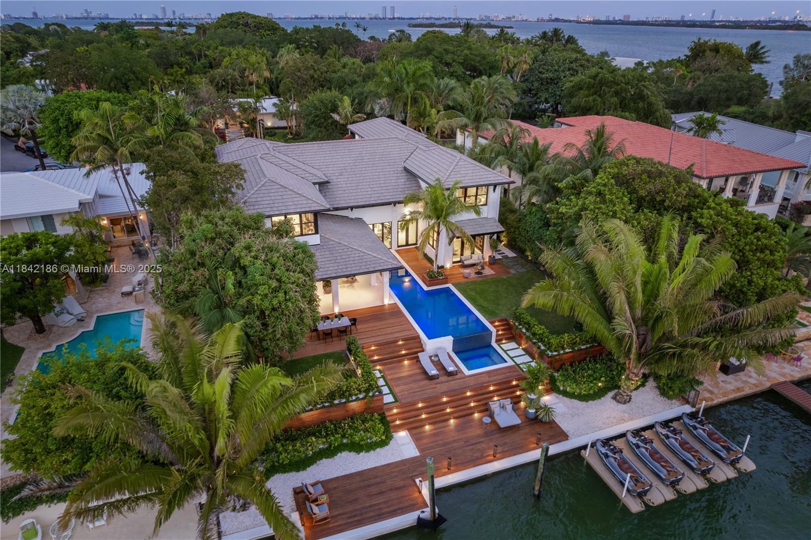 Property Photo:  4241 Palm Ln  FL 33137 
