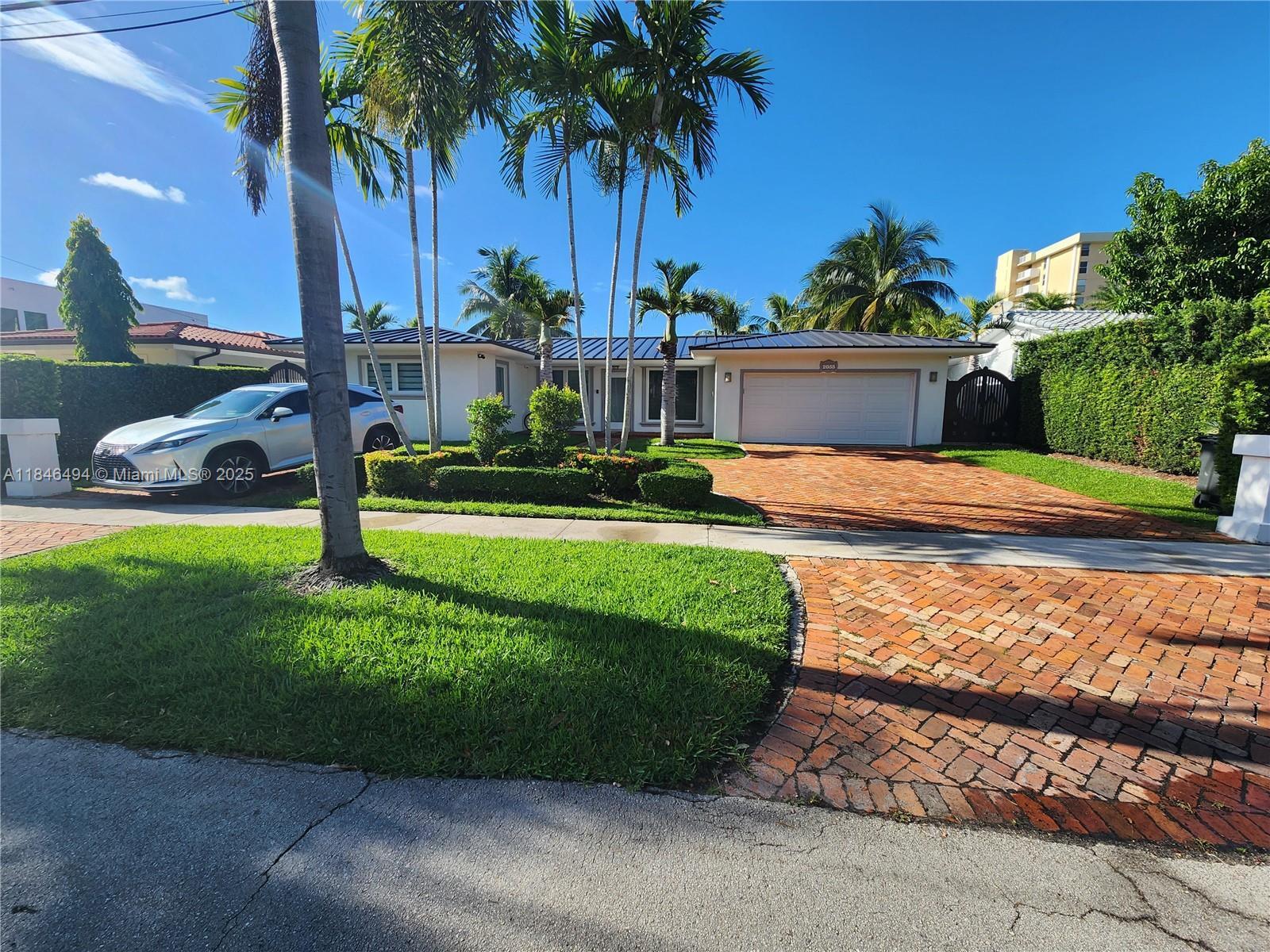 2055 Arch Creek Dr  North Miami FL 33181 photo