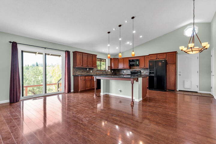Property Photo:  3589 Wasatch Drive  CA 96001 