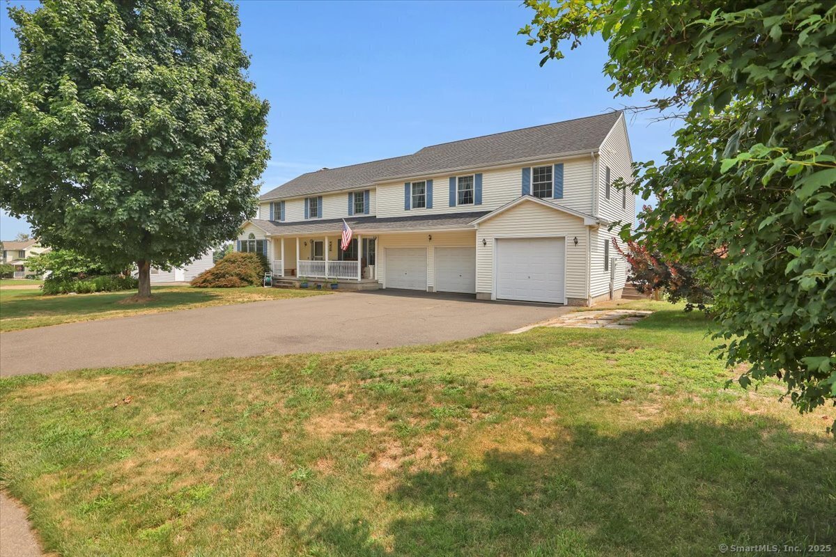 Property Photo: 107 Trumbull Lane CT 06074