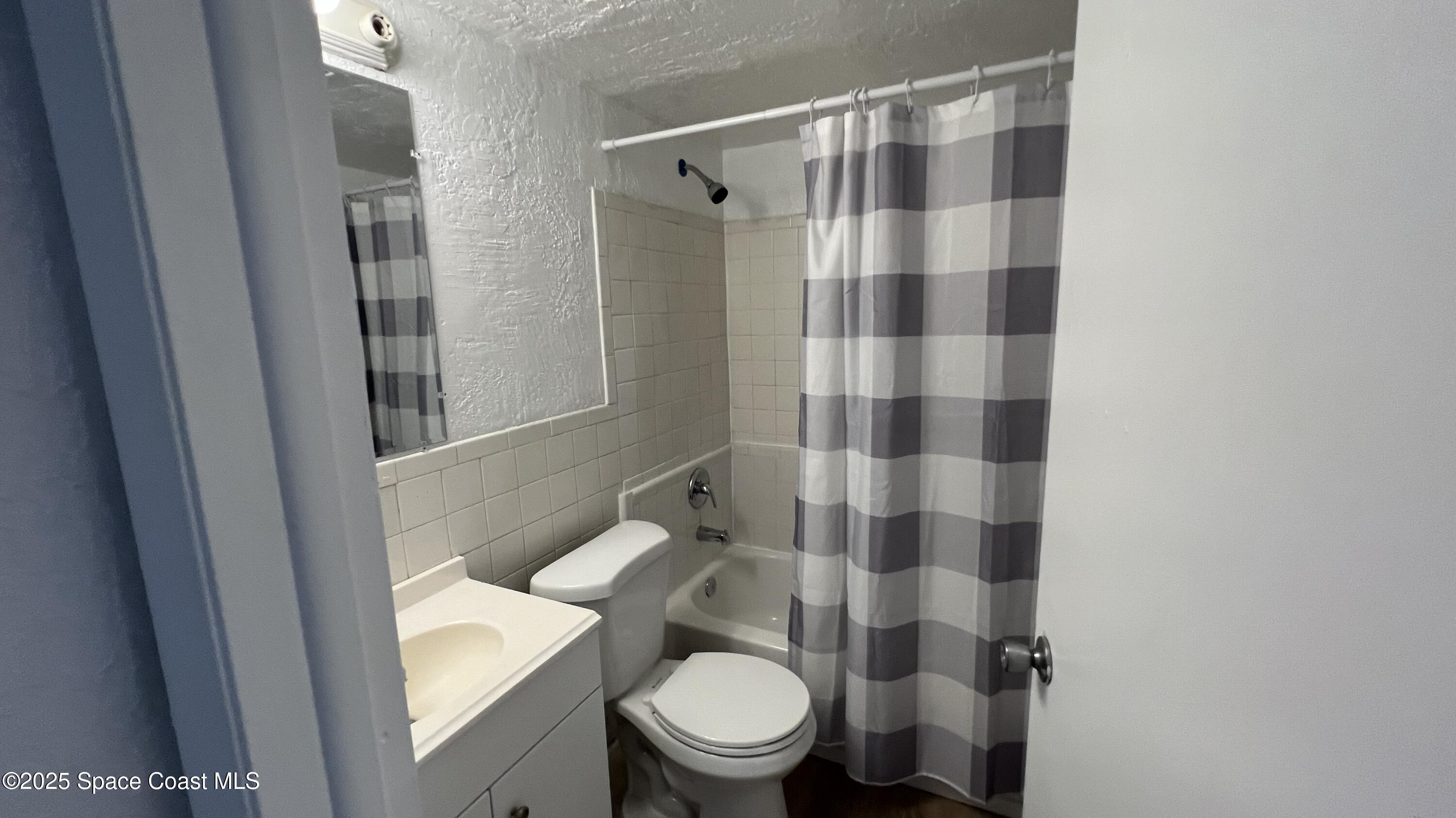 Property Photo: 1723 Dixon Boulevard FL 32922